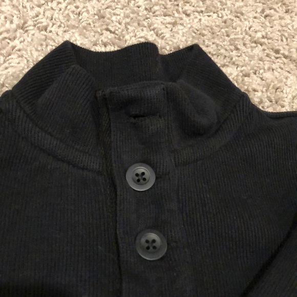 Gap 3 button collar sweater - Picture 2 of 5